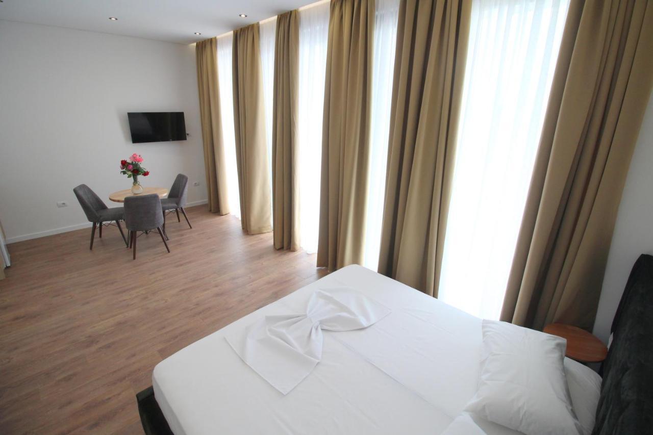 Juer Hotel Bajkaj エクステリア 写真